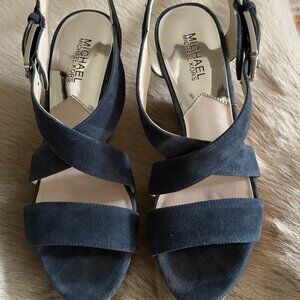 Michael Kors Giovanna Wedge size 8.5